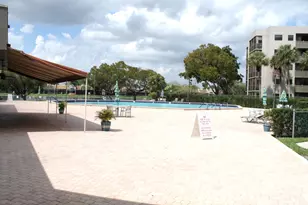 1100 Colony Point Circle Circle, Pembroke Pines, FL 33026 - Photo 27