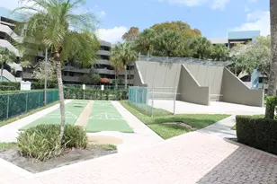 1100 Colony Point Cir, Pembroke Pines, FL 33026 - Photo 25
