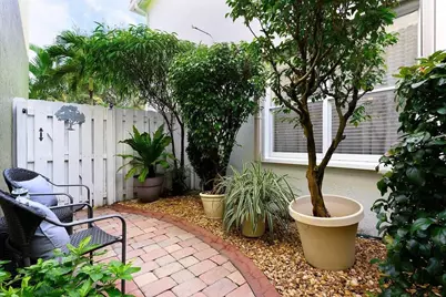 4156 Meade Way, West Palm Beach, FL 33409 - Photo 5