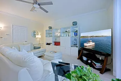 4156 Meade Way, West Palm Beach, FL 33409 - Photo 15