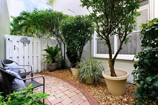 4156 Meade Way, West Palm Beach, FL 33409 - Photo 5