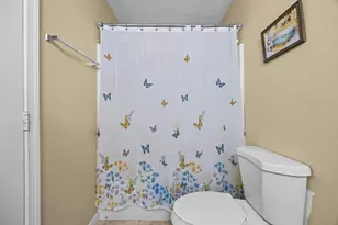 2074 SE Wild Meadow Cir, Port Saint Lucie, FL 34952 - Photo 19