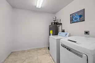 2074 SE Wild Meadow Cir, Port Saint Lucie, FL 34952 - Photo 23