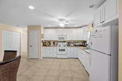 2074 SE Wild Meadow Circle, Port Saint Lucie, FL 34952 - Photo 5