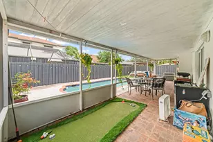9651 SW 9th Ct, Pembroke Pines, FL 33025 - Photo 23