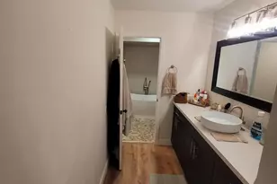 9651 SW 9th Ct, Pembroke Pines, FL 33025 - Photo 21