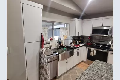 9651 SW 9th Court, Pembroke Pines, FL 33025 - Photo 7