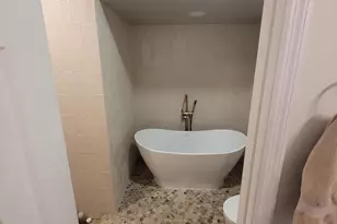 9651 SW 9th Ct, Pembroke Pines, FL 33025 - Photo 23