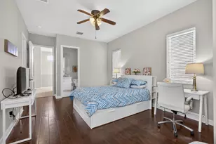 142 Viera Dr, Palm Beach Gardens, FL 33418 - Photo 55