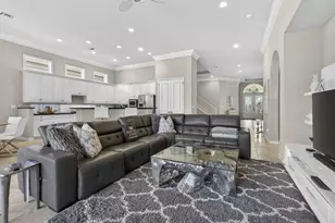 142 Viera Dr, Palm Beach Gardens, FL 33418 - Photo 25