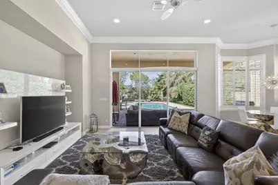 142 Viera Drive, Palm Beach Gardens, FL 33418 - Photo 23