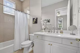 142 Viera Dr, Palm Beach Gardens, FL 33418 - Photo 59