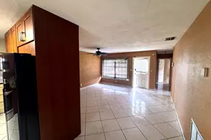 6600 Allen St, Hollywood, FL 33024 - Photo 11