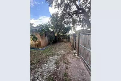 6600 Allen Street, Hollywood, FL 33024 - Photo 23