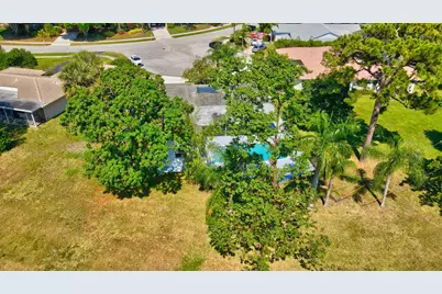 2334 Timbercreek Circle NW, Boca Raton, FL 33431 - Photo 47