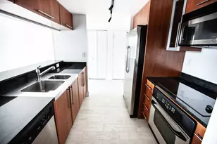 610 W Las Olas Blvd, Fort Lauderdale, FL 33312 - Photo 3