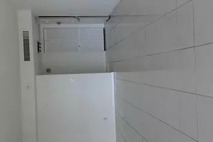 2425 Presidential Way Way, West Palm Beach, FL 33401 - Photo 13