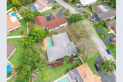 10601 NW 43rd Court, Coral Springs, FL 33065 - Photo 5