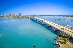 2640 Lake Shore Dr, Riviera Beach, FL 33404 - Photo 41