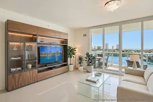 2640 Lake Shore Dr, Riviera Beach, FL 33404 - Photo 11