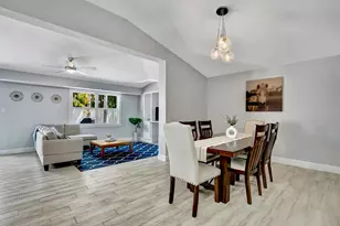 1212 Mulberry Pl, Wellington, FL 33414 - Photo 5