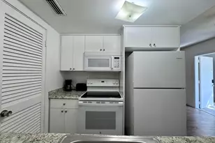 202 Lucerne Ave, Lake Worth Beach, FL 33460 - Photo 35