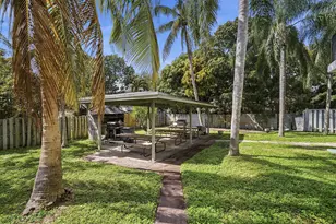 2514 Taylor St, Hollywood, FL 33020 - Photo 21