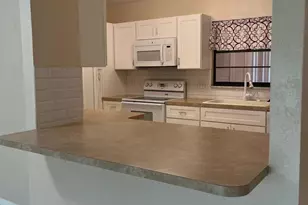 4054 N Pine Island Rd, Sunrise, FL 33351 - Photo 13