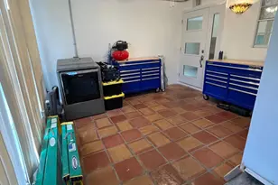 4054 N Pine Island Rd, Sunrise, FL 33351 - Photo 11