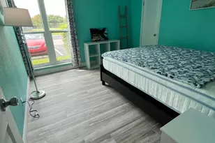 4054 N Pine Island Rd, Sunrise, FL 33351 - Photo 19