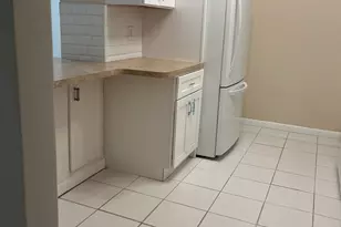 4054 N Pine Island Rd, Sunrise, FL 33351 - Photo 15