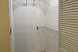 4054 N Pine Island Rd, Sunrise, FL 33351 - Photo 25