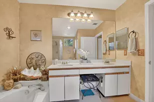 19279 Sabal Lake Dr, Boca Raton, FL 33434 - Photo 21