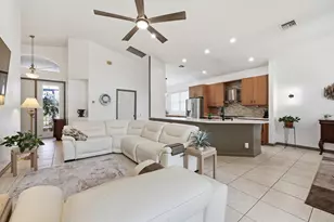 348 NW Toscane Tr, Port Saint Lucie, FL 34986 - Photo 9