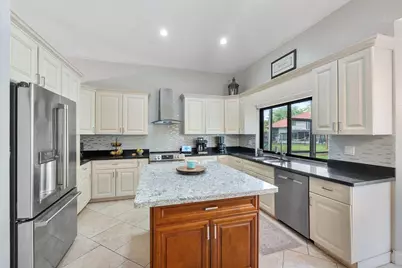 6273 NW 52nd Street, Coral Springs, FL 33067 - Photo 15