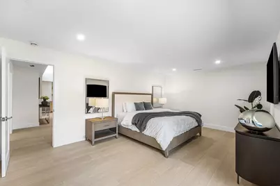 654 W Lakewoode Circle, Delray Beach, FL 33445 - Photo 17