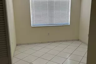 2600 Collins Ave, Miami Beach, FL 33140 - Photo 7