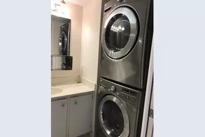 2600 Collins Avenue #401, Miami Beach, FL 33140 - Photo 5