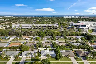 2512 SW 5th St, Boynton Beach, FL 33435 - Photo 35