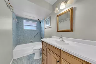 9401 Sunrise Lakes Blvd, Sunrise, FL 33322 - Photo 23