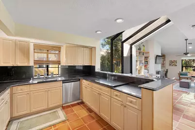 10551 NW 3rd Manor, Coral Springs, FL 33071 - Photo 7