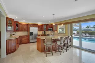5530 Bayview Dr, Fort Lauderdale, FL 33308 - Photo 7