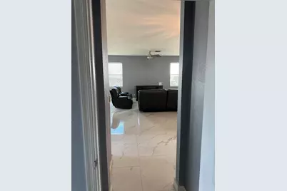 12460 NW McGregor Lane, Port Saint Lucie, FL 34987 - Photo 9