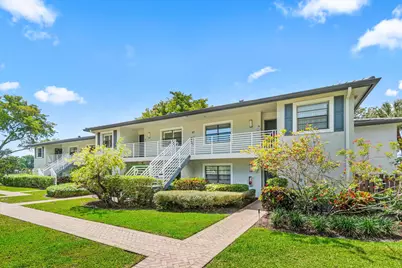 10 Southport Lane #F, Boynton Beach, FL 33436 - Photo 3