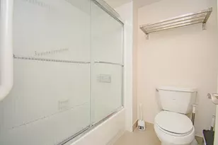 8334 Cypress Ln, Boca Raton, FL 33433 - Photo 19