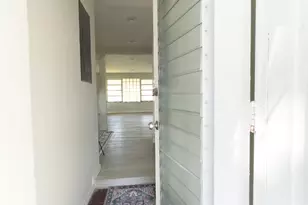 422 N Broadway, Lantana, FL 33462 - Photo 13