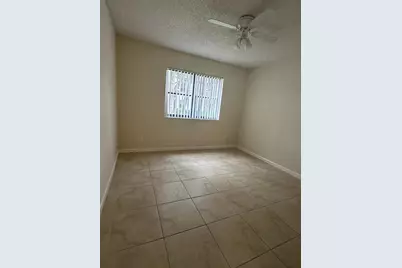 640 S Park Road #14-4, Hollywood, FL 33021 - Photo 5