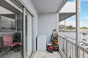 1735 NE 164th St, North Miami Beach, FL 33162 - Photo 19