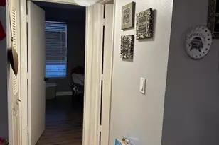 8390 Lagos De Campo Blvd, Tamarac, FL 33321 - Photo 7