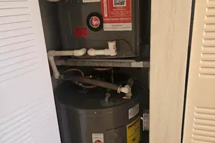 150 Lake Nancy Ln, West Palm Beach, FL 33411 - Photo 11